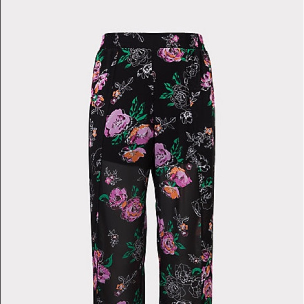 Torrid Black floral chiffon tulip leg pant - Picture 6 of 6